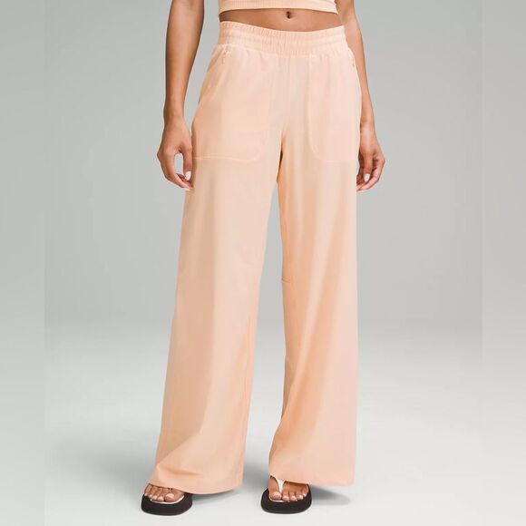 New Swift  Mid-Rise Wide-Leg Pant - Picture 1 of 2